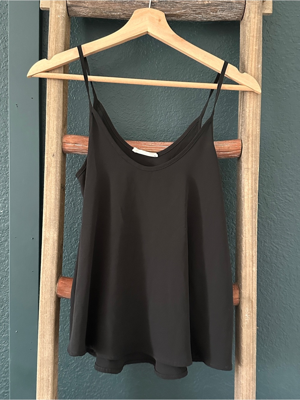 Nordstrom Lush Flowy Black Spaghetti Strap Blouse Women’s Size XSmall